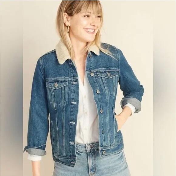 Old Navy Jackets & Blazers - Old Navy Oversized Sherpa-Lined Boyfriend Jean Jacket Women's M Denim Cozy Coat